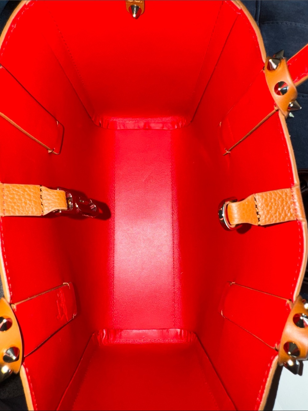 New Christian Louboutin mini cabata - Picture 4 of 6